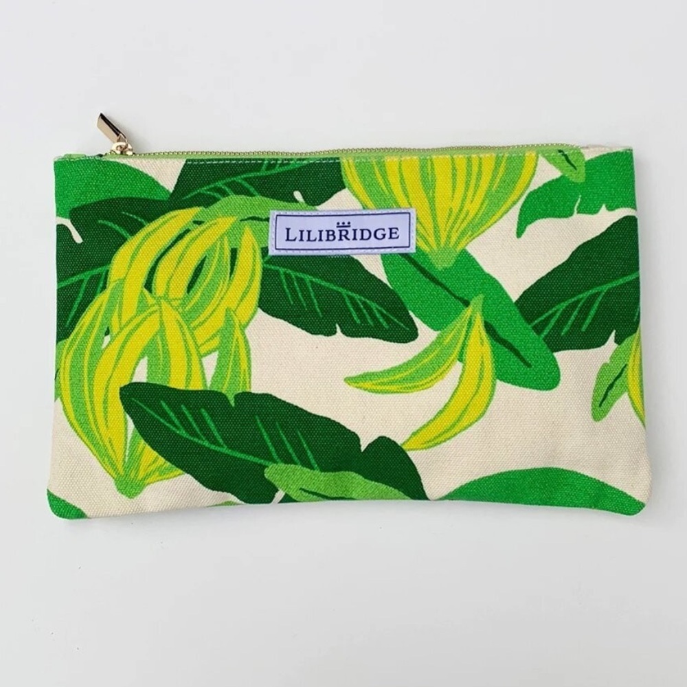 NWT Lilibridge Clutch - Bananas